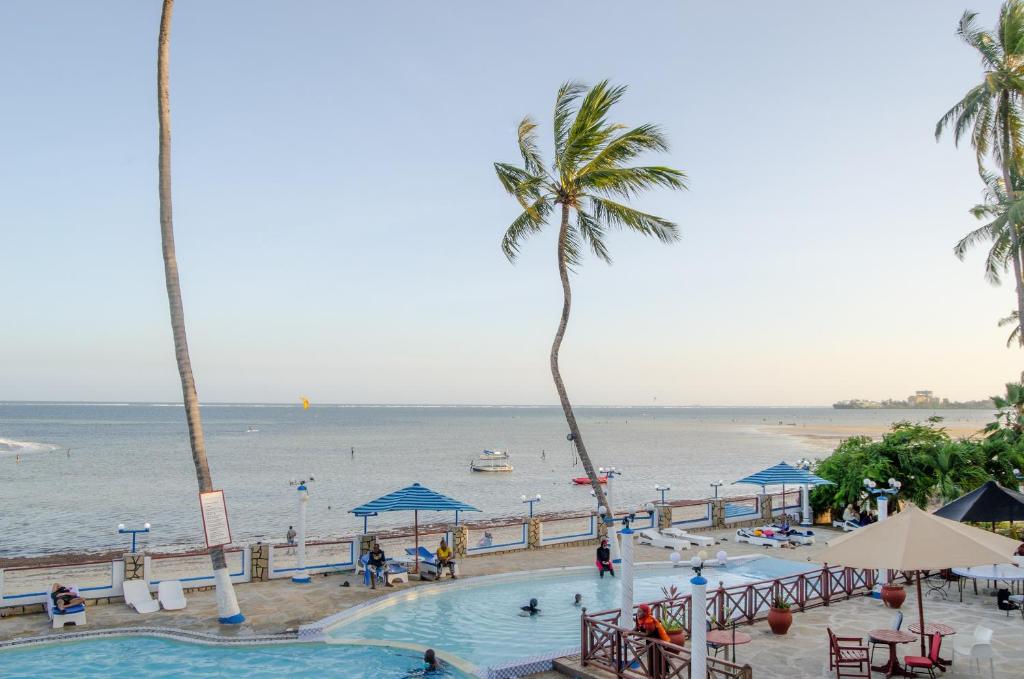 Sai Rock Beach Hotel and Spa