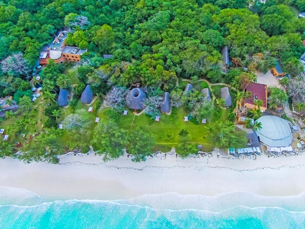 Nomads Beach Resort